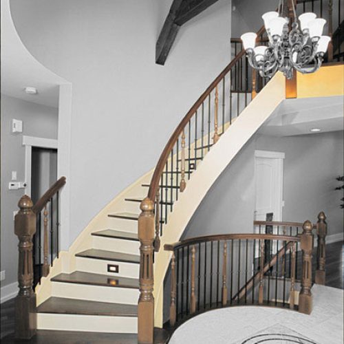 Traditional Closed Rise Curved Stair